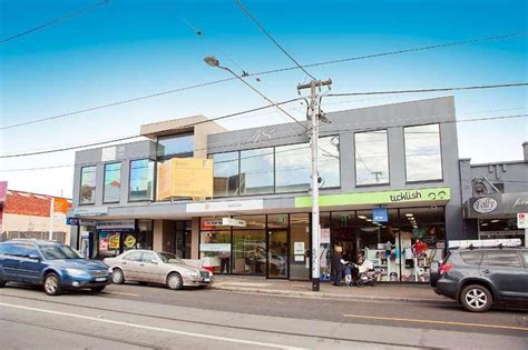 Shop Retail Property Leased In Ground Flo Toorak Road