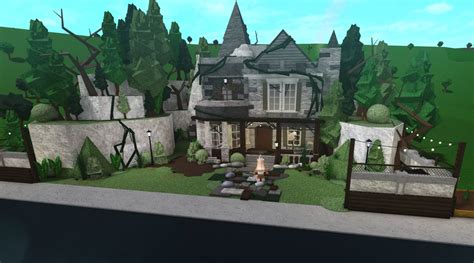 Bloxburg Dark Mansion