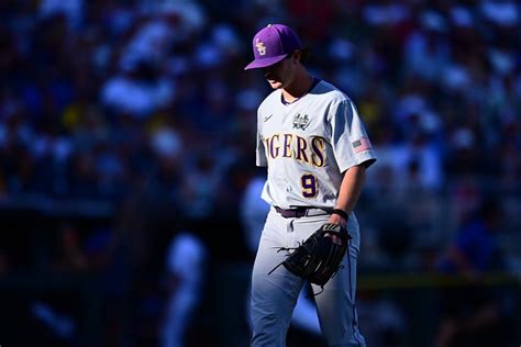 Wake Forest Rallies To Edge Lsu 3 2 In Pivotal College World Series