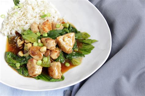 Hühnchen Kung Pao mit Pak Choi und Reis food with love