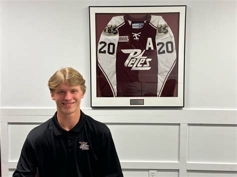 Petes Sign U First Round Pick Nathan Leek To Ohl Scholarship And