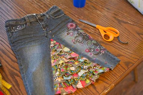 22 DIY Hacks To Make Your Clothing Last Longer Diy Skirt Denim Diy