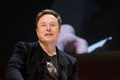 Elon Musk promete sortear US 1 milhão por dia para eleitor de Trump