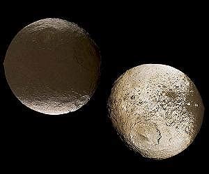 How the Equatorial Ridge on Saturn's Moon Iapetus Formed