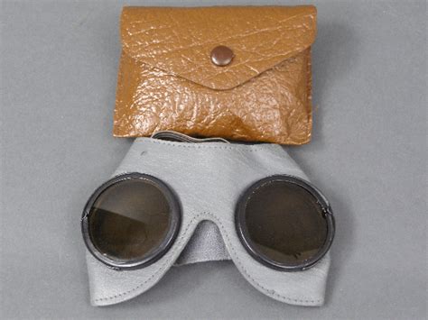 Original German Wwii Un Issued Dust Goggles Motorradbrille With Pouch