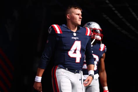 Bailey Zappe Gets Honest About Patriots Qb Changes