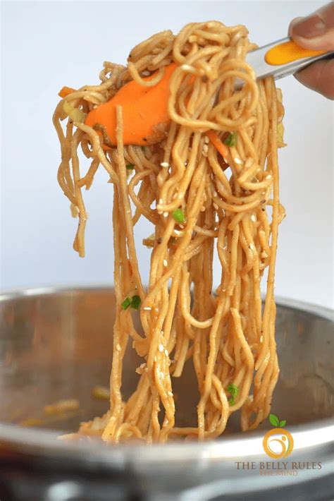 Instant Pot Vegetable Chow Mein Video Thebellyrulesthemind