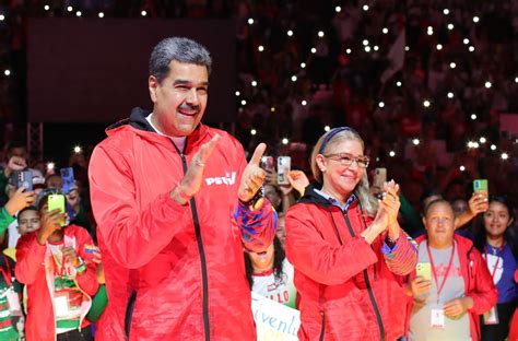 El chavismo proclama a Nicolás Maduro como candidato presidencial para