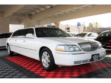 2006 Lincoln Town Car For Sale ClassicCars CC 1175897