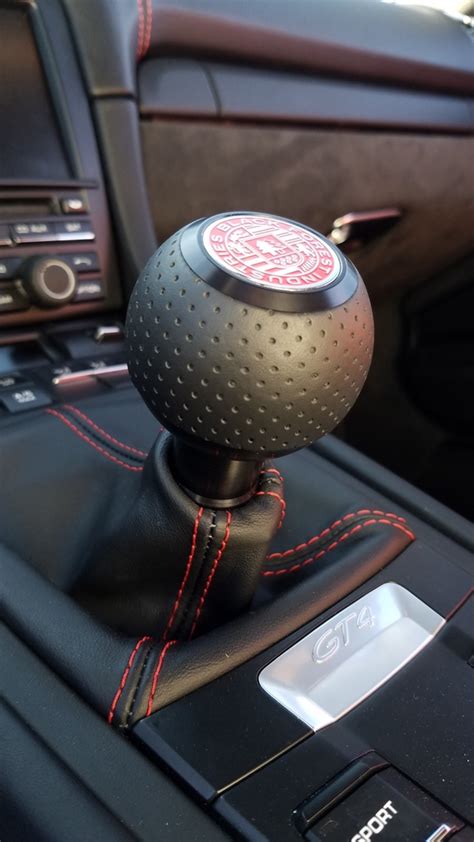 After Market Shift Knob Gt4 Any 981 Rennlist Porsche Discussion Forums