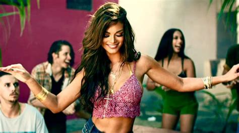 Instagram Conoce A Zuleyka Rivera La Sexy Protagonista Del Video Despacito