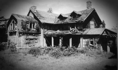 The 12 Most Haunted Places in Wisconsin | Haunted Rooms America