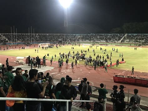 Persebaya Ditekuk Rans Fc Bonek Ricuh Di Stadion Gelora Delta Sidoarjo