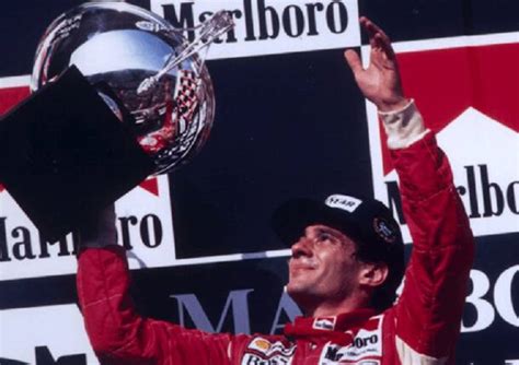 Scisciano Il Comune Intitola Una Strada Ad Ayrton Senna Il Mediano