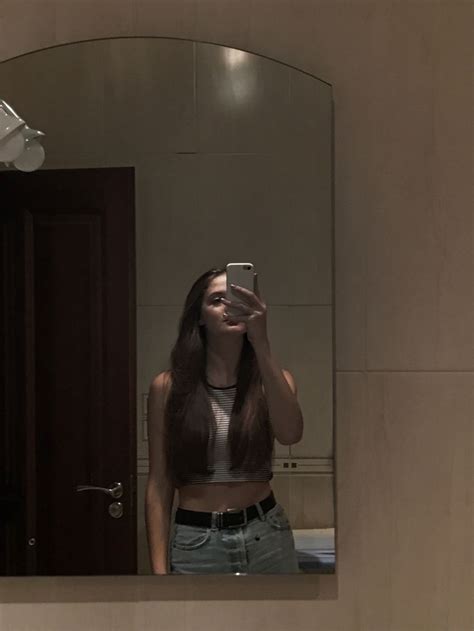 Однажды, покоряя мир, я покорю тебя!🥰 in 2022 | Hair styles, Mirror ...