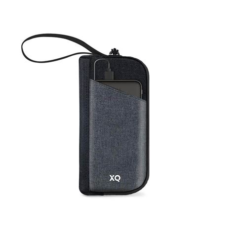 Köp XQISIT UV Bag med built in 5000 mAh Powerbank Svart TheMobileStore se