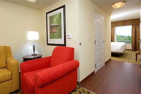 Hilton Garden Inn Greensboro Airport | Reservations Center