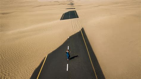 Birds Eye View Photography Of Road In The Middle Of Desert · Free