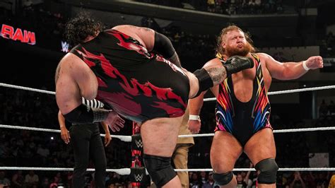 Otis Vs Bronson Reed Monday Night Raw May Wwe Photo