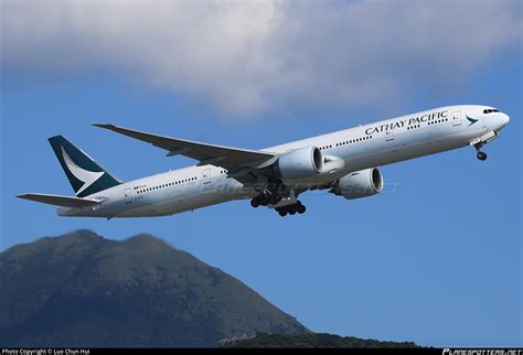 B KPX Cathay Pacific Boeing 777 367ER Photo By Luo Chun Hui ID 829811