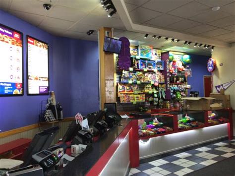 Chuck E Cheese Wilmington Menu Prix Restaurant Avis Tripadvisor