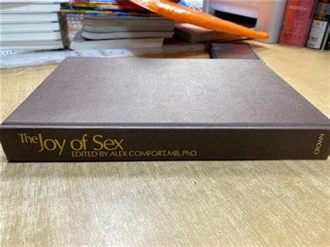 알라딘 [중고] The Joy Of Sex A Cordon Bleu Guide To Lovemaking Hardcover