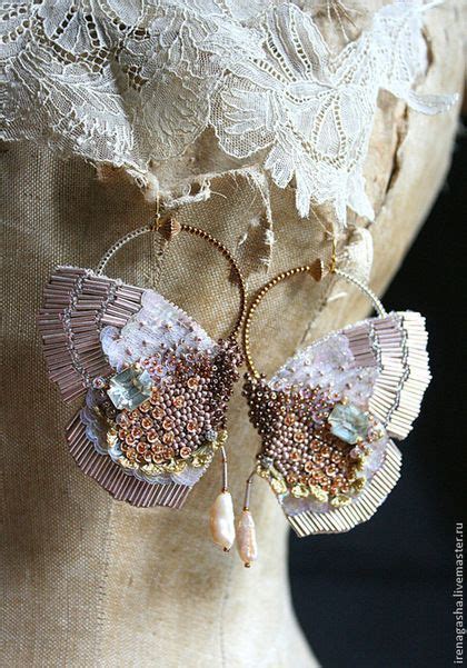 Pin By Irene Tsakalou On Beading Fabric Jewelry Textile Jewelry