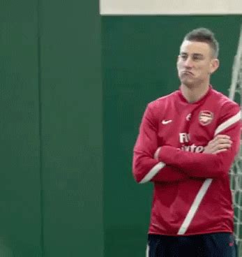 Arsenal GIF - Find & Share on GIPHY