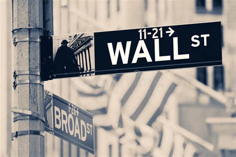 Vintage Looking Wall Street Sign In New York City Stock Photo Image