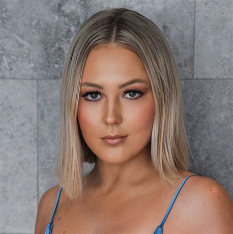 TUTORS – The Performance Studio