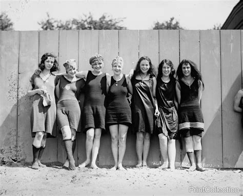 Bathing Beach Babes 1920 Vintage Bathing Suits Vintage Swimsuits