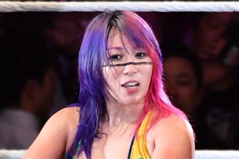 【wwe】女帝アスカが地獄の鉄檻ec戦に出場決定！ 決戦へ向け緑の液体垂らす不気味な進化 東スポweb