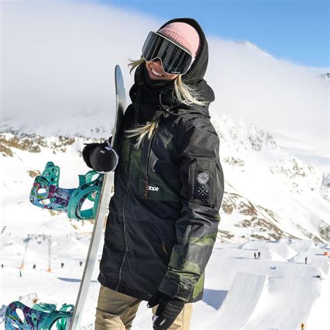 snowboard girl snowboarding women snowboarding outfit snowboard gear womens Snowboard Boots, Ski ...