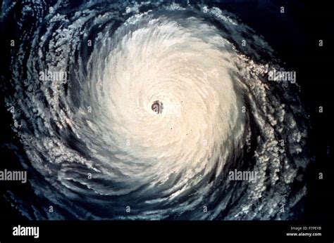 Hurricane Hi Res Stock Photography And Images Alamy