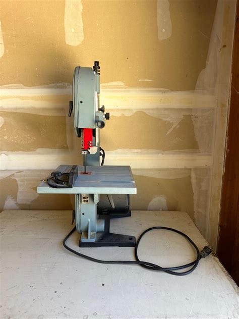 Delta Bench Band Saw