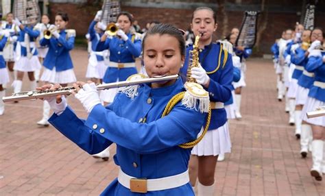 76 Mujeres En Una Banda Marcial Historia De Un Sonido Poderoso