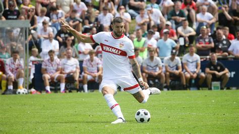 Ermedin Demirovi Ist Der Neue Mittelst Rmer Beim Vfb Fu Ball Swr Sport