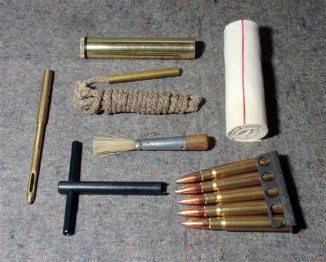 5 Mk1 Cleaning Kit W Tin Enfield