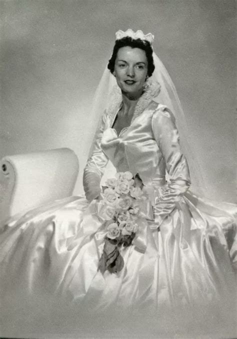 Pin By Sandy Vanderhoff On Vintage Wedding Bride Dress Vintage