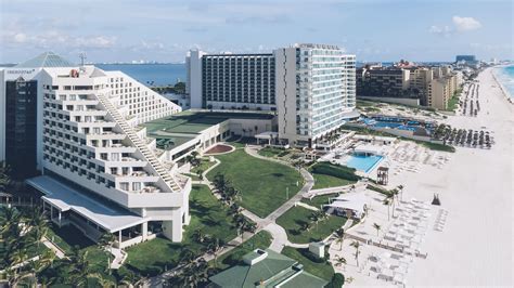 Iberostar Cancun All-Inclusive Resort