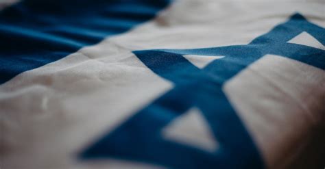 Israel Flag Meaning: Origin & Symbols Explained