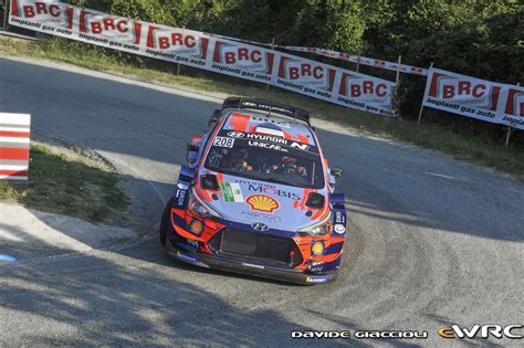 T Nak Ott J Rveoja Martin Hyundai I Coupe Wrc Rally Di Alba