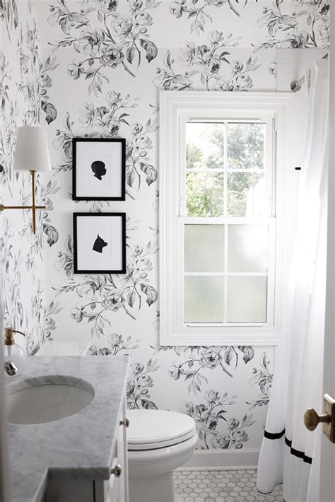 Black And White Bathroom Design With Floral Wallpaper