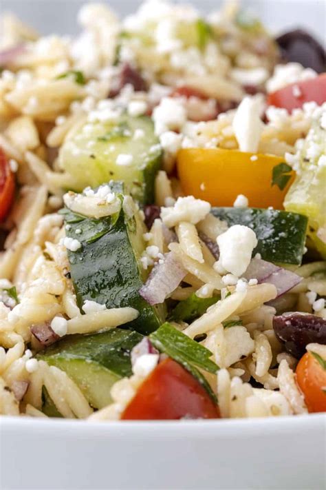 Greek Lemon Orzo Salad With Feta