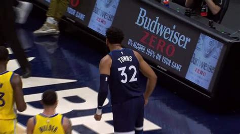 NBA | Video: Dunk of the Night: Karl-Anthony Towns