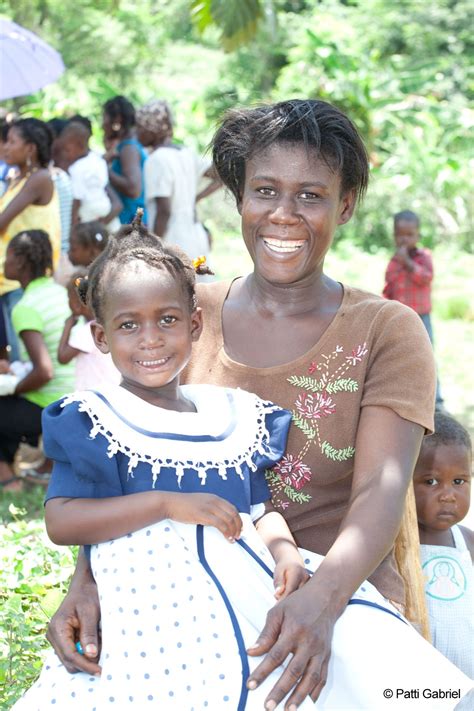 Celebrating Haitian Mothers Beautiful Photos Of Motherhood In Haiti