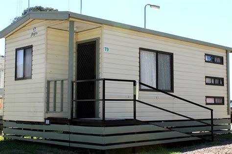 Standard Cabins Acacia Gardens Caravan Park