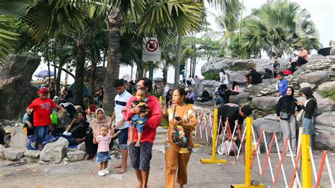 Libur Tahun Baru Pengunjung Di Ancol Capai 108 000 Orang News