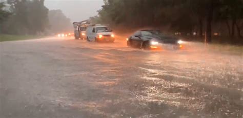 Houston area facing 'catasrophic' flood conditions as severe weather ...