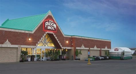 Freson Bros Awarded Regional Grocer Of The Year — Oyen Echo